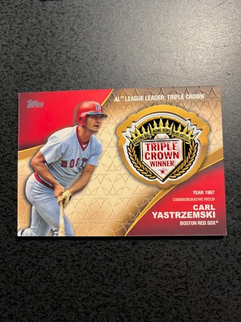 CARL YASTRZEMSKI TOPPS 1967 MVP MEDALLION CARD-MINT