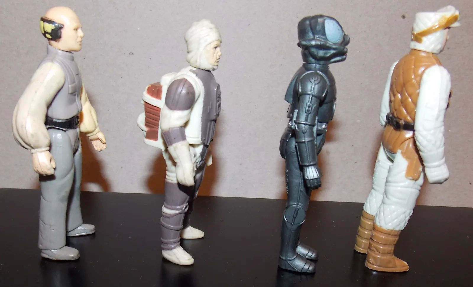 Vintage 1980 - 1982 Star Wars Empire Strikes Back Lot of 4 Figures