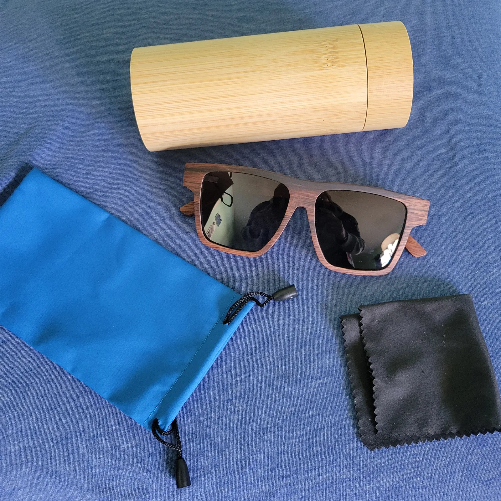 Wood Sunglasses for Men--Wholesale-Offloading